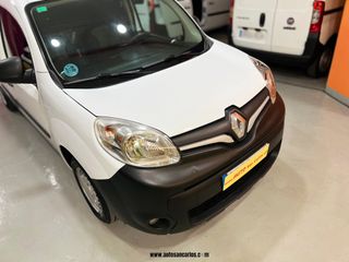 ESPACIOSO KANGOO MAXI CARGA FÁCIL + 2 AÑOS
