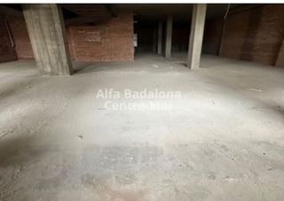 Local comercial en alquiler en Port en Badalona