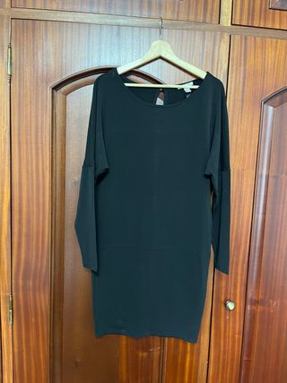 Vestido preto elegante