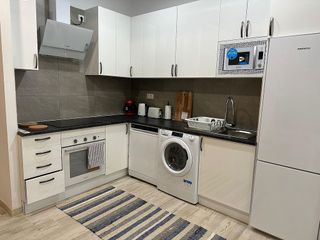 Estudio en alquiler en La Carihuela en Torremolinos