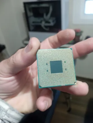 Grafica 3060 Ti + Ryzen 5 5500 + 16GB RAM