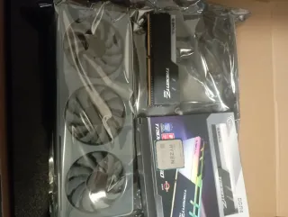 Grafica 3060 Ti + Ryzen 5 5500 + 16GB RAM