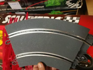 Scalextric: 10 curvas + 10 vallas