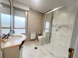 Piso en alquiler en Numancia - San Fernando en Santander