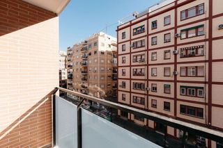 Piso en alquiler en Aiora en Valencia