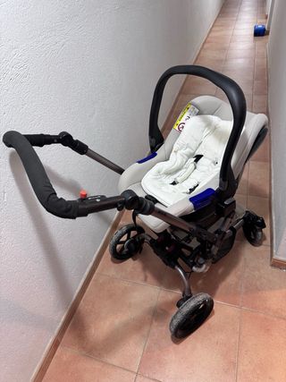 Carro bebé 3 posiciones + trona evolutiva