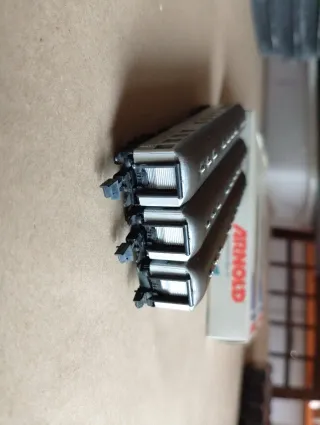 Lote 2 vagones Arnold