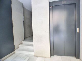 Piso en alquiler en Mercado en Alicante