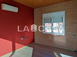 Dúplex en venta en Centre en Santa Coloma de Gramanet