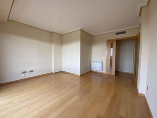 Piso en alquiler en Dehesa Navalcarbón – Montecillo en Rozas de Madrid (Las)