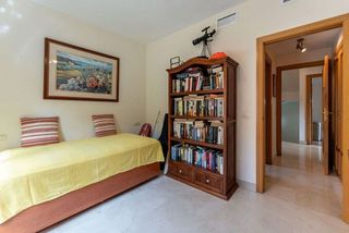 Chalet en venta en El Faro de Calaburra - Chaparral en Mijas