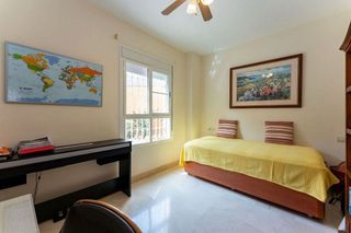 Chalet en venta en El Faro de Calaburra - Chaparral en Mijas