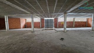 Local comercial en venta en Cee