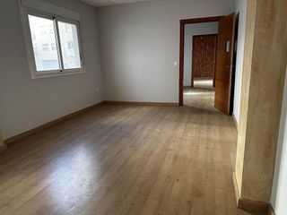 Local comercial en venta en Santo Domingo y San Martín  en Huesca