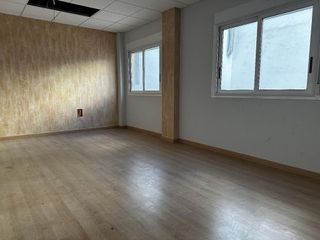 Local comercial en venta en Santo Domingo y San Martín  en Huesca