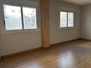 Local comercial en venta en Santo Domingo y San Martín  en Huesca