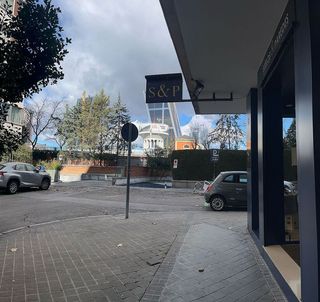 Bar en alquiler en Nueva España en Madrid