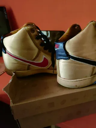 Scarpe Nike Vandal Oro Taglia 42