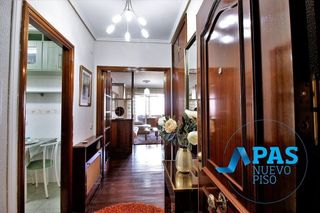 Piso en venta en Alisal - Cazoña - San Román en Santander