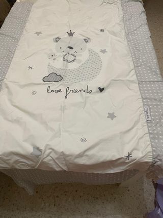 Protector Cuna Bebé Estrellas y Luna