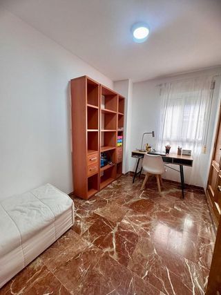 Piso en alquiler en Centro en Alicante