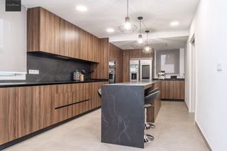 Chalet en venta en Otura