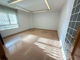 Oficina en alquiler en Ensanche - Diputación en Alicante