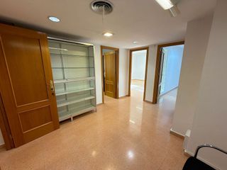 Oficina en alquiler en Ensanche - Diputación en Alicante