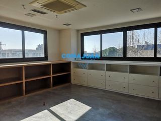 Nave industrial en alquiler en Pla d'en Boet en Mataró