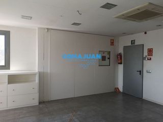 Nave industrial en alquiler en Pla d'en Boet en Mataró