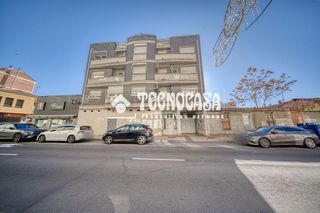 Piso en alquiler en Pº Zorrilla - Cuatro de Marzo en Valladolid