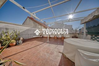 Piso en alquiler en Pº Zorrilla - Cuatro de Marzo en Valladolid