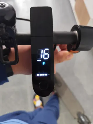 Patinete Xiaomi Essential Negro