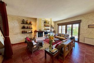 Casa adosada en venta en Sigüenza