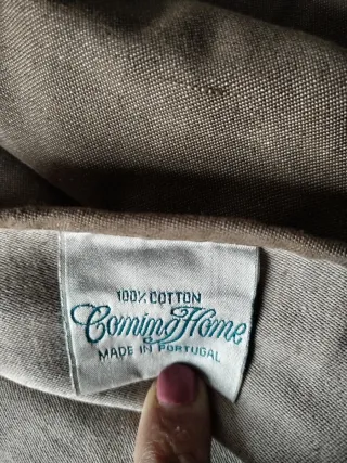 Saia de camilha com barra marrom