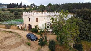 Masía en venta en Canet de Mar