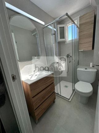 Piso en alquiler en Cruz Roja en Sevilla