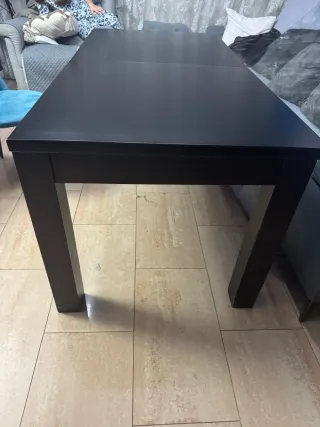 Mesa de salón extensible grande