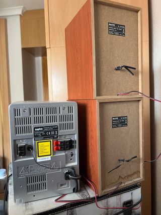 Minicadena Sanyo MP3