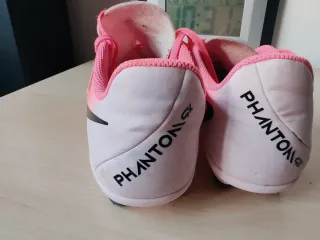 Botas de fútbol Nike Phantom Rosa