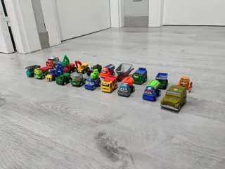 20 Coches de Juguete de Obra