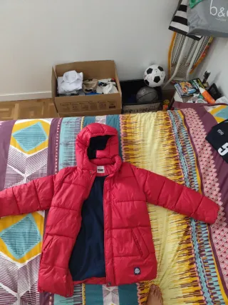 Chaqueta roja invierno talla 13-14