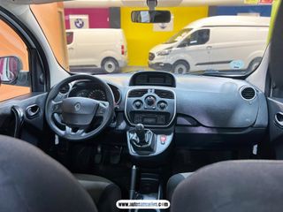 5 PLAZAS, RENUALT KANGOO CON 2 AÑOS DE GARANTIA