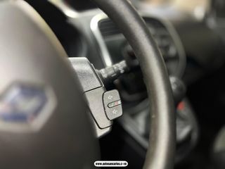 5 PLAZAS, RENUALT KANGOO CON 2 AÑOS DE GARANTIA