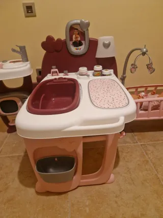 Casa de los bebés con accesorios