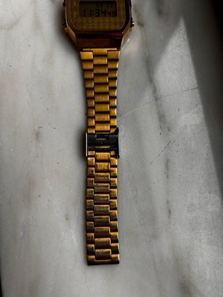 Reloj Casio Dorado