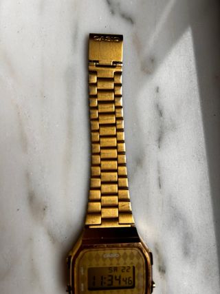 Reloj Casio Dorado
