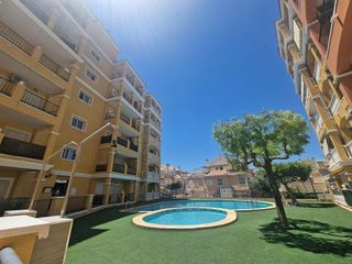 Piso en venta en Nueva Torrevieja - Aguas Nuevas en Torrevieja
