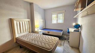 Piso en venta en Puerta Blanca en Málaga