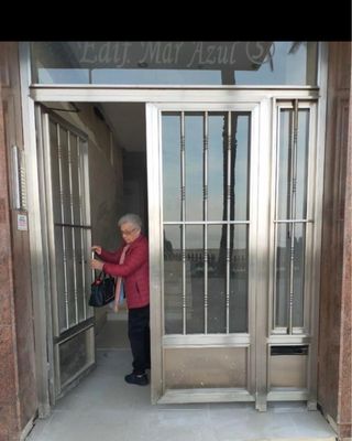 Puerta Acero Inoxidable 2.93m x 2m